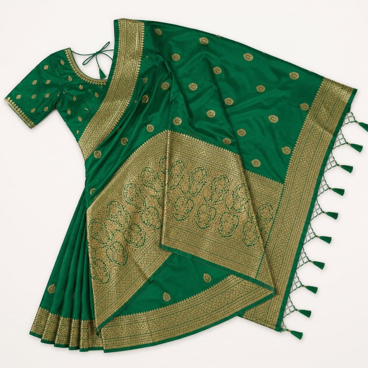 Flat Garment Lay: Banarasi Silk Saree